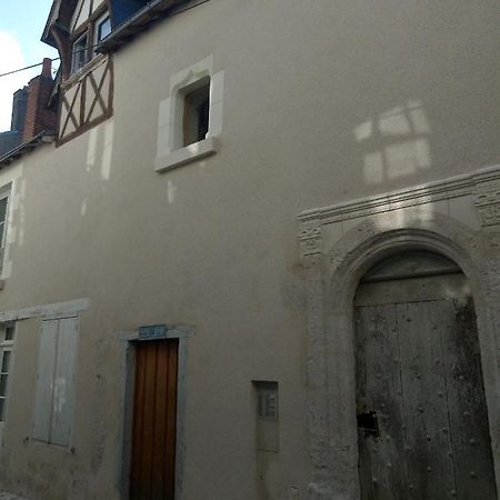 Charme Et Confort Blois Centre Apartment Luaran gambar